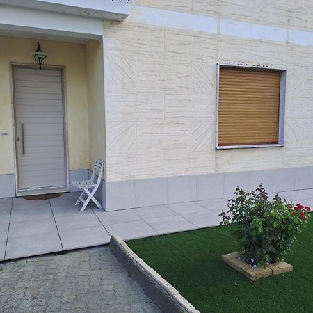 Casa Nonna Lina Apartment Sommariva del Bosco Exterior photo