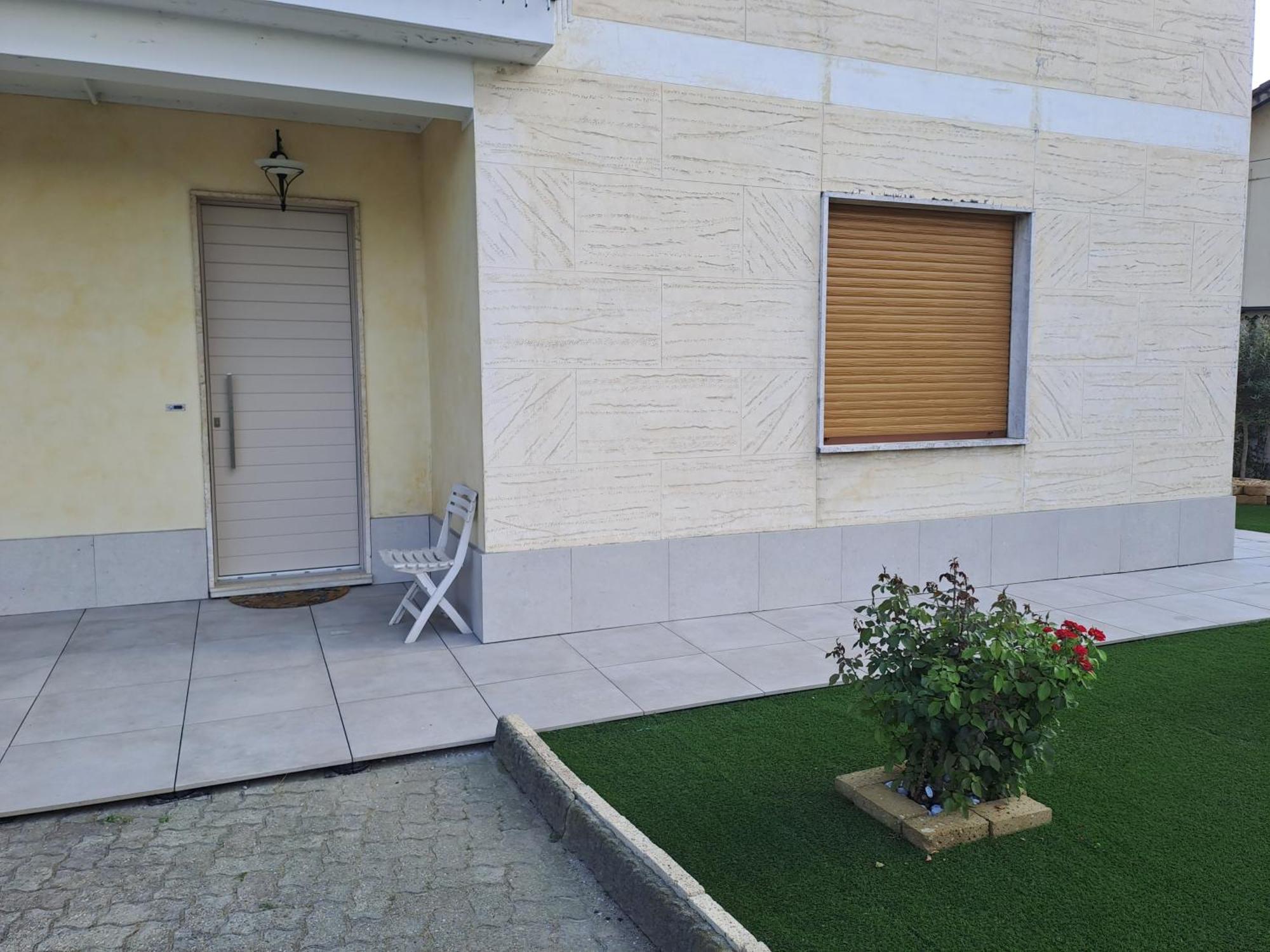 Casa Nonna Lina Apartment Sommariva del Bosco Exterior photo